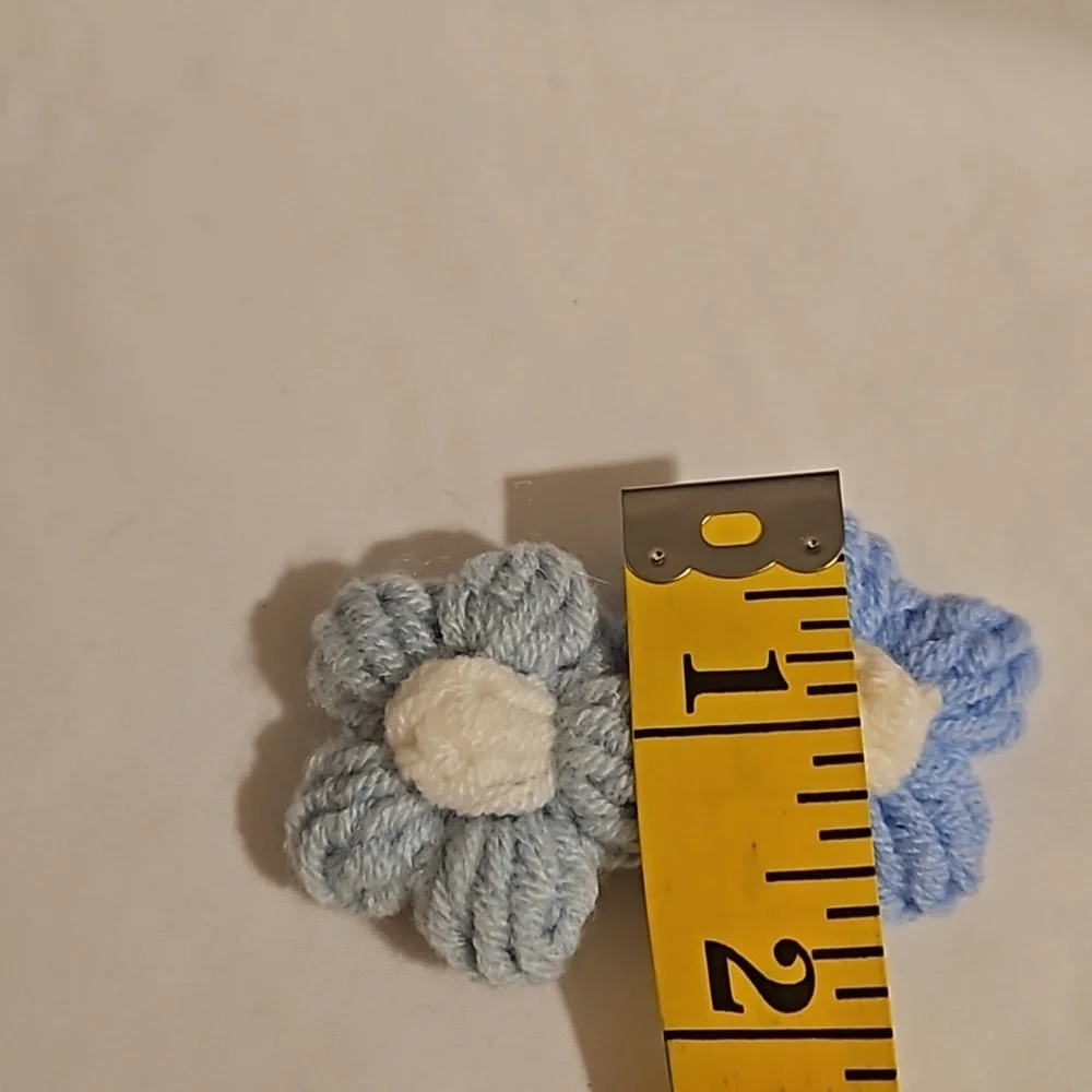Hand Crafted TikTok Trend Hair Barrette Crocheted Puffy 2-Flowers Blue & White